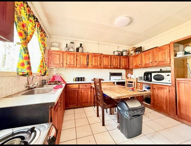 3 BEDROOM HOUSE FOR SALE IN VANDERBIJLPARK CW 3